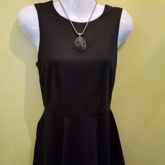 🔥🔥Jennifer Lopez little back dress - Picture 4 of 7